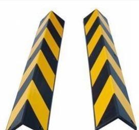 深圳市桂豐交通工程設施制造廠 專業(yè)橡膠護墻角批發(fā)與墻角保護器供應商